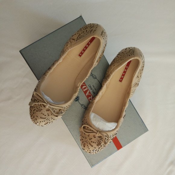 Prada Nude Vernice Soft 3 Cipria Bow Ballet Flats - Picture 3 of 9